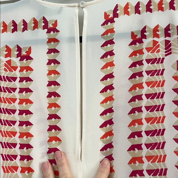 BCBGMaxAzria Pink and Cream Patterned Shorts Romper - Picture 11 of 16